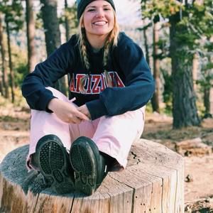 Meet your Posher, Arielle